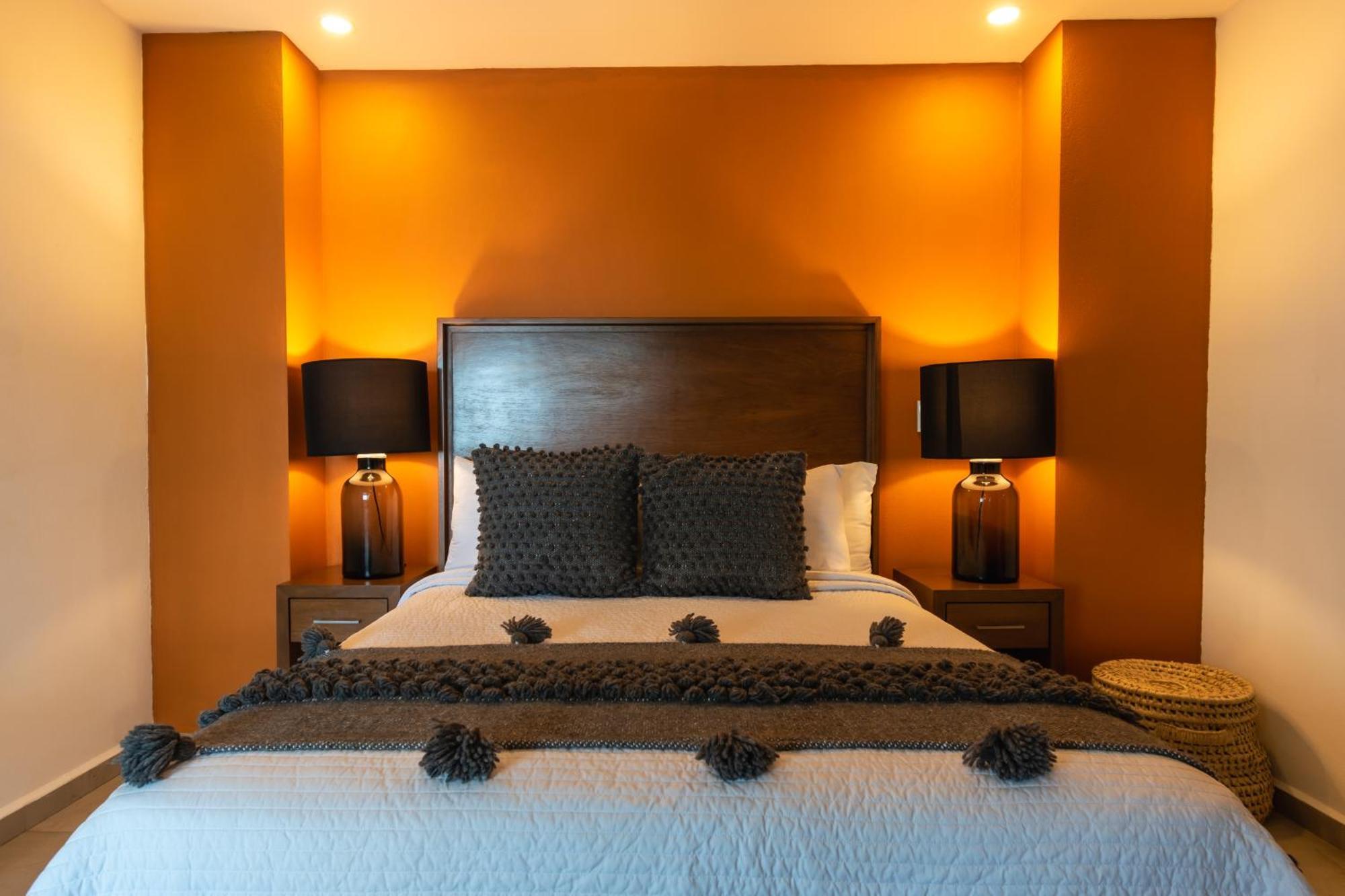 The Paramar Beachfront Boutique Hotel With Breakfast Included - Downtown Malecon Пуэрто-Вальярта Экстерьер фото